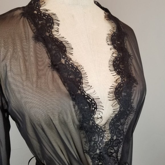 Oh La La Cheri Paris Romantic Sheer Black Lace Robe Women's Size Small / Medium - Picture 7 of 10